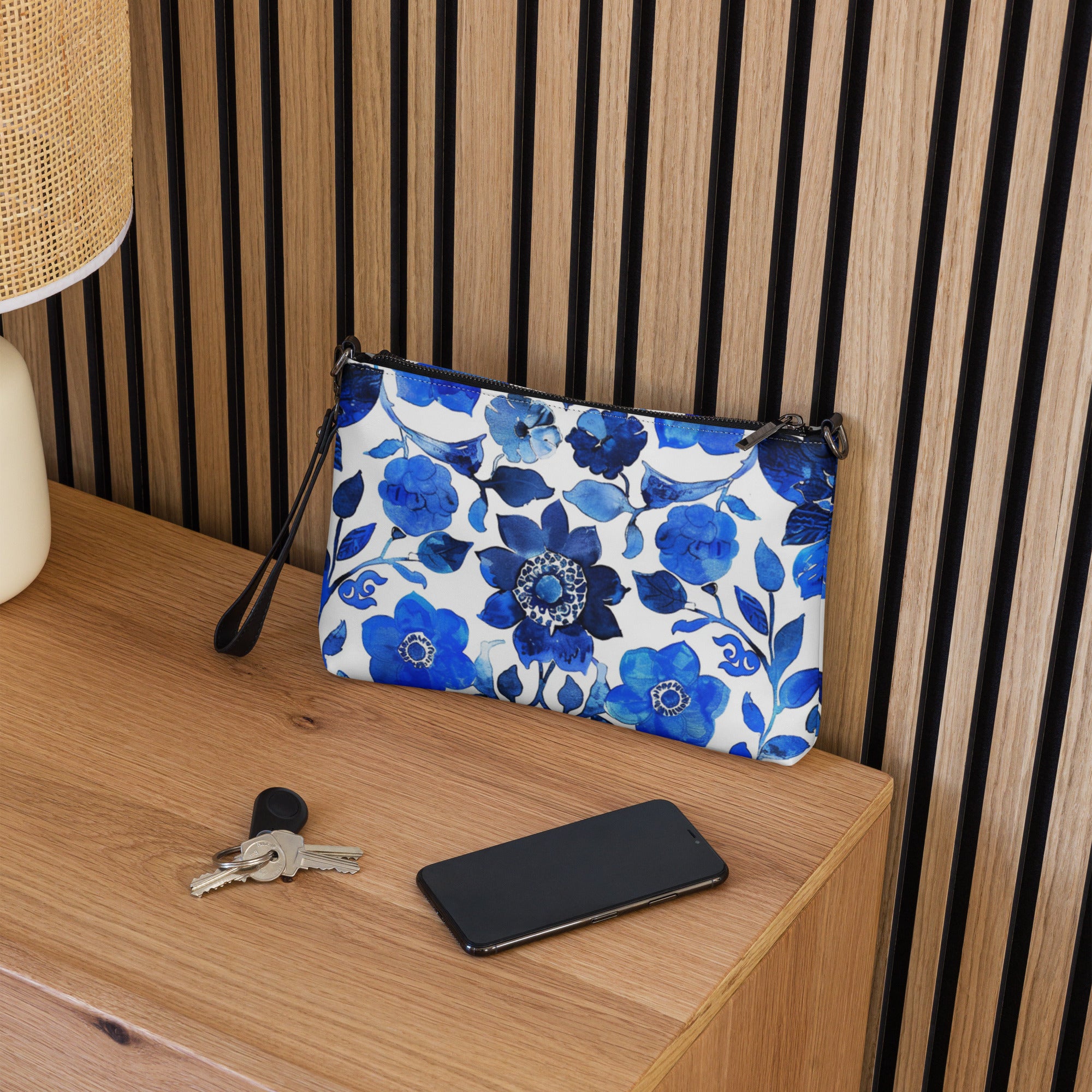 Crossbody bag