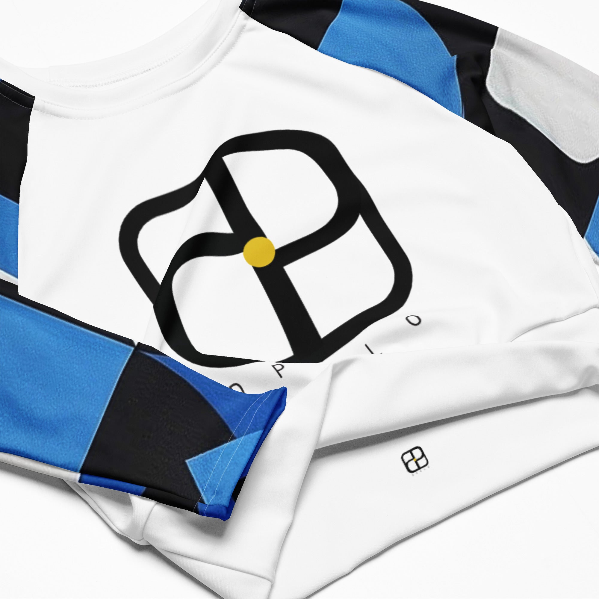 Recycled long-sleeve crop top