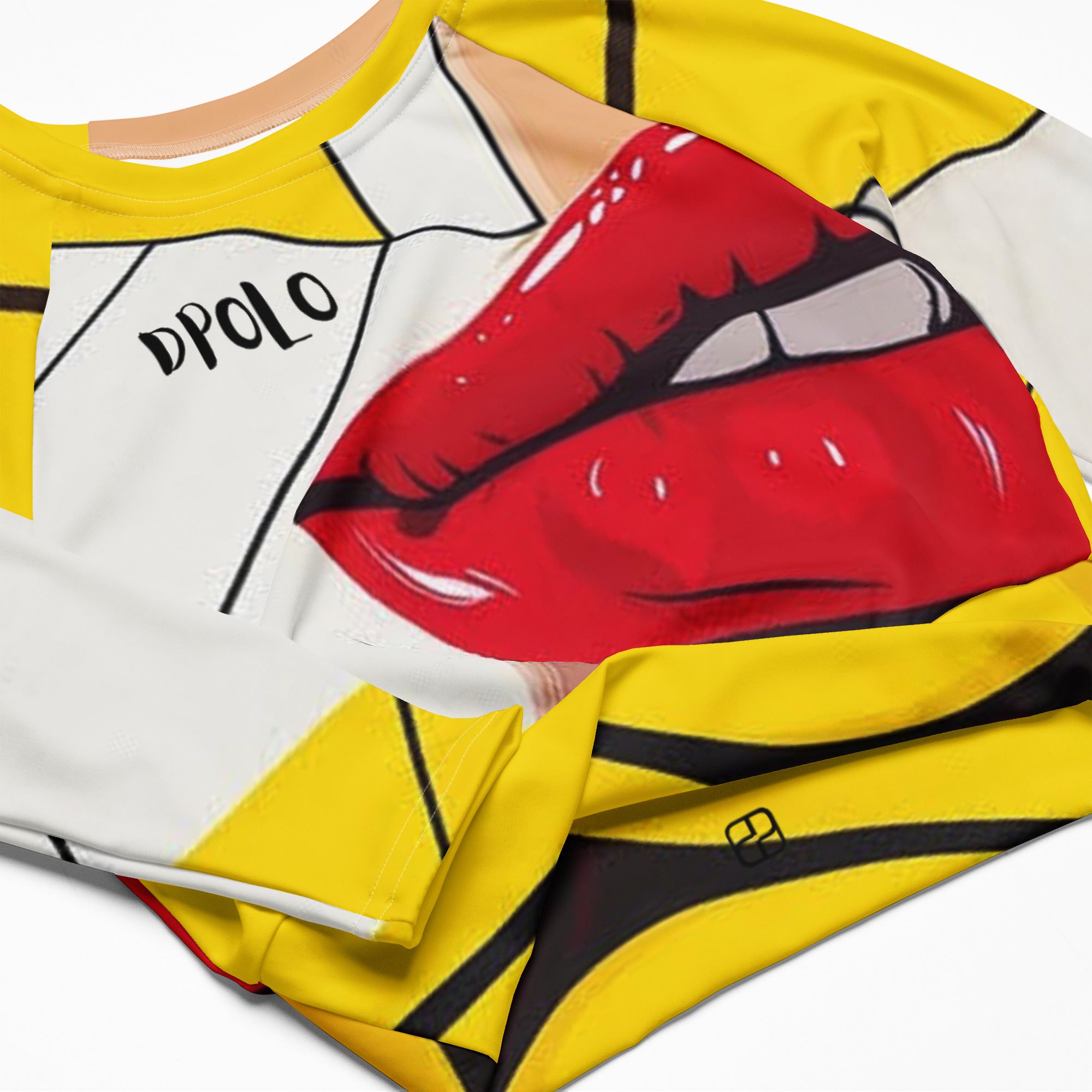Recycled long-sleeve crop top