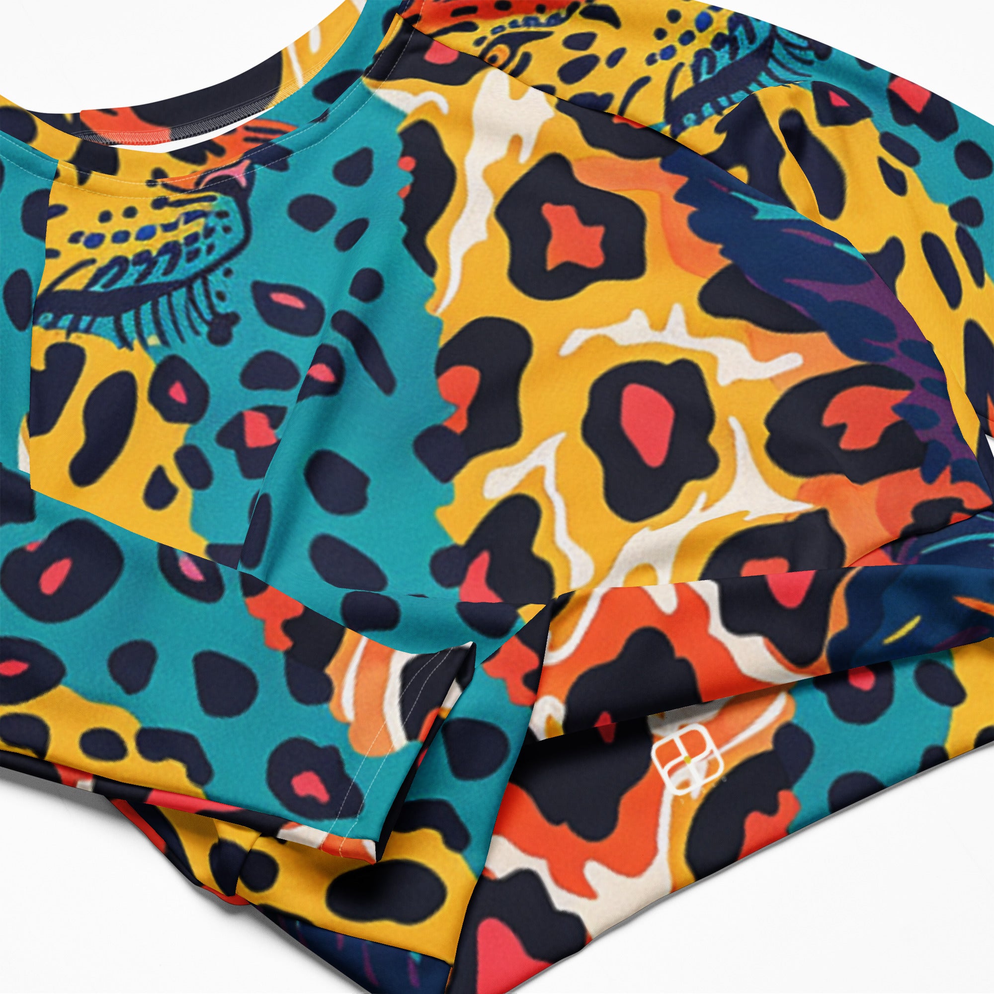 Recycled long-sleeve crop top