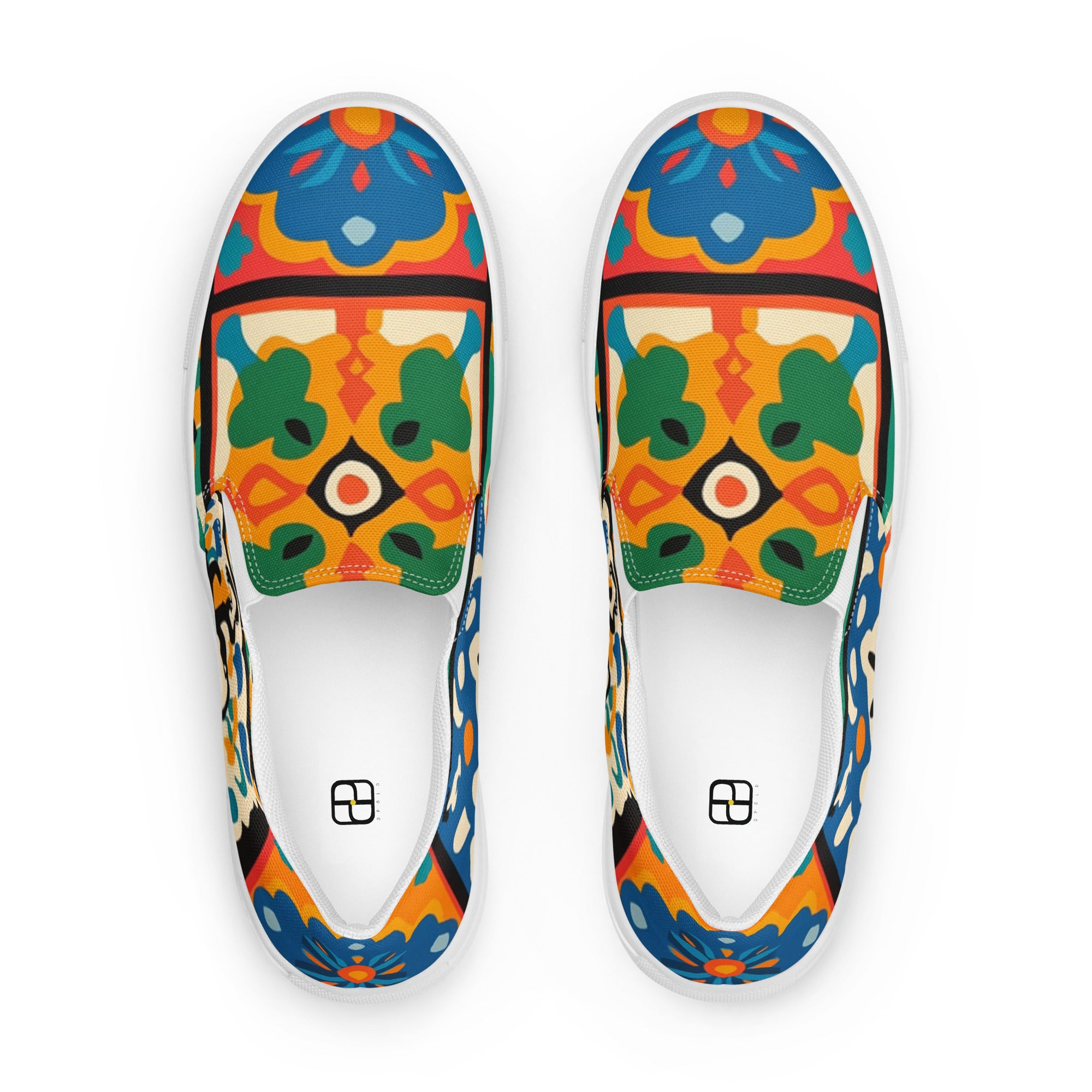 Women’s slip-on canvas shoes