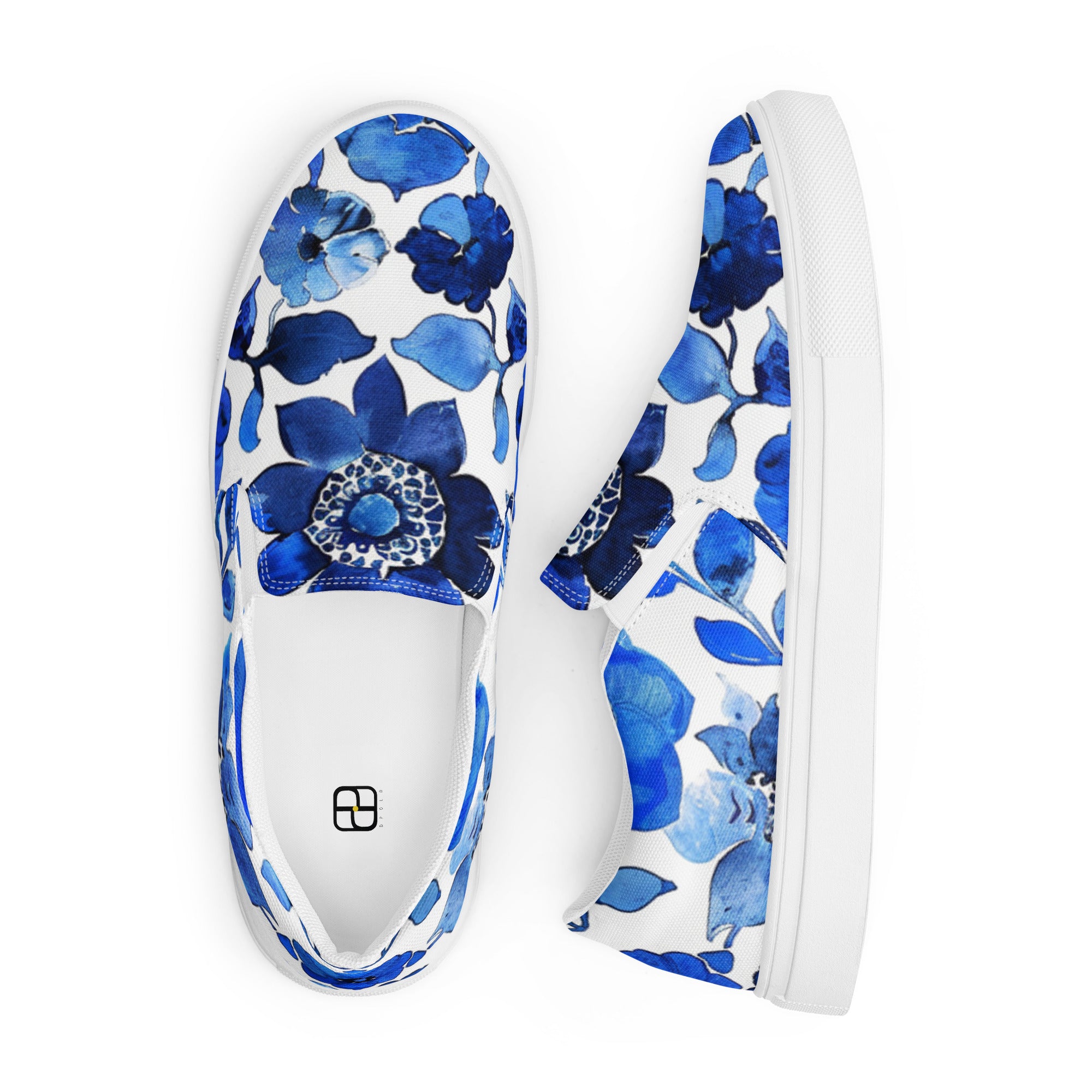 Women’s slip-on canvas shoes